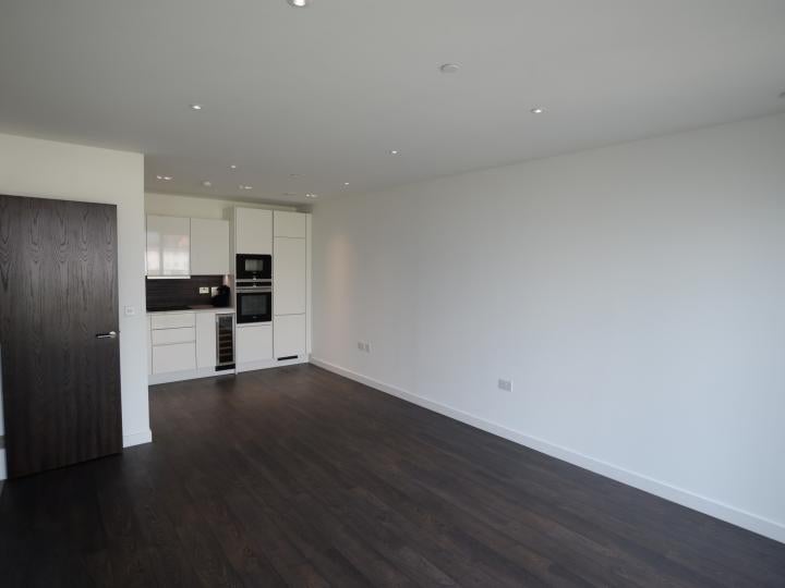 Flat Devan Grove in Greater London