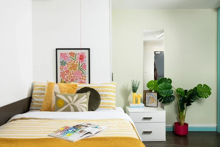 Room St. Pancras Way in Greater London