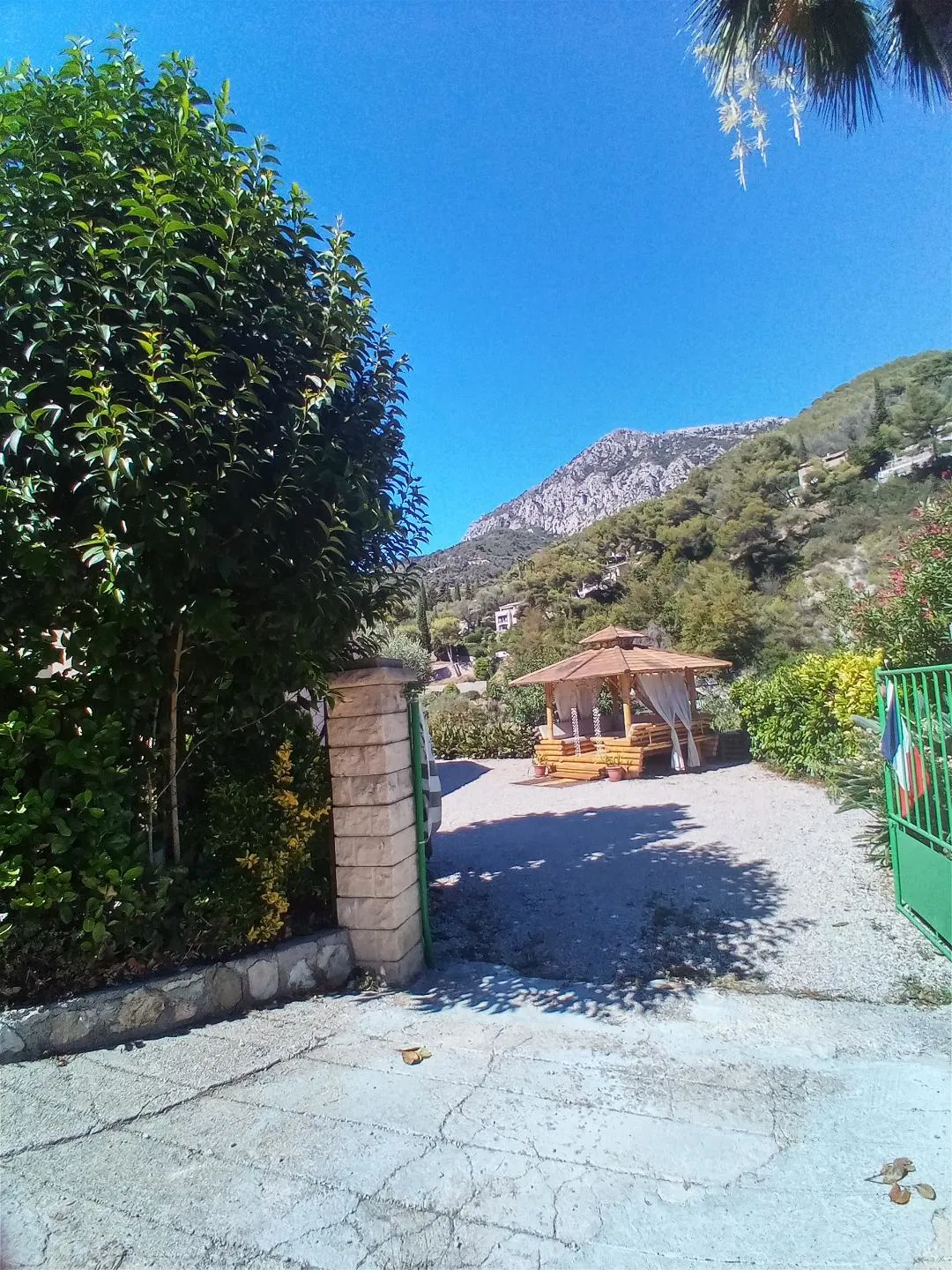 Room Route de Castellar in Menton