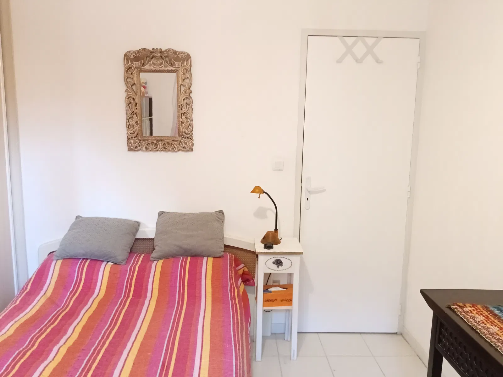 Room Route de Castellar in Menton