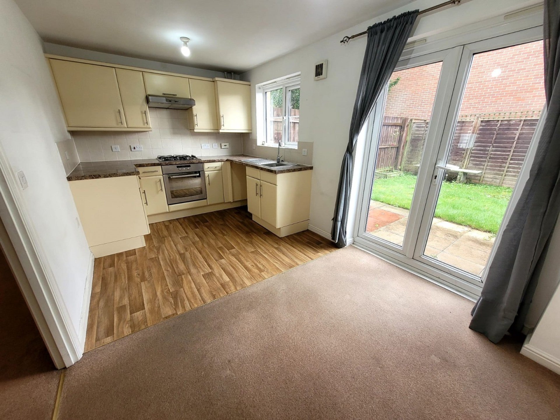 House Careys Way in Weston-super-Mare
