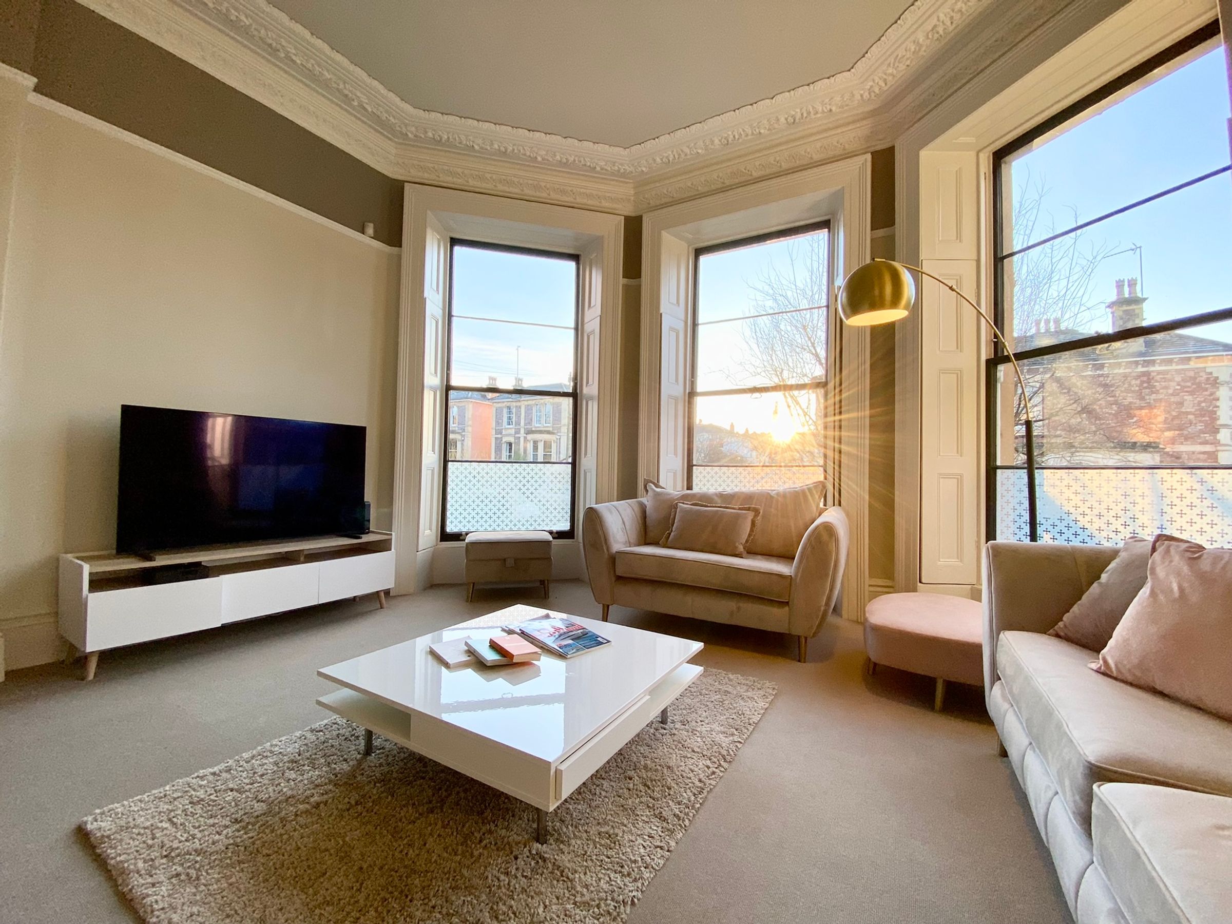 Flat Alexandra Road in Bristol