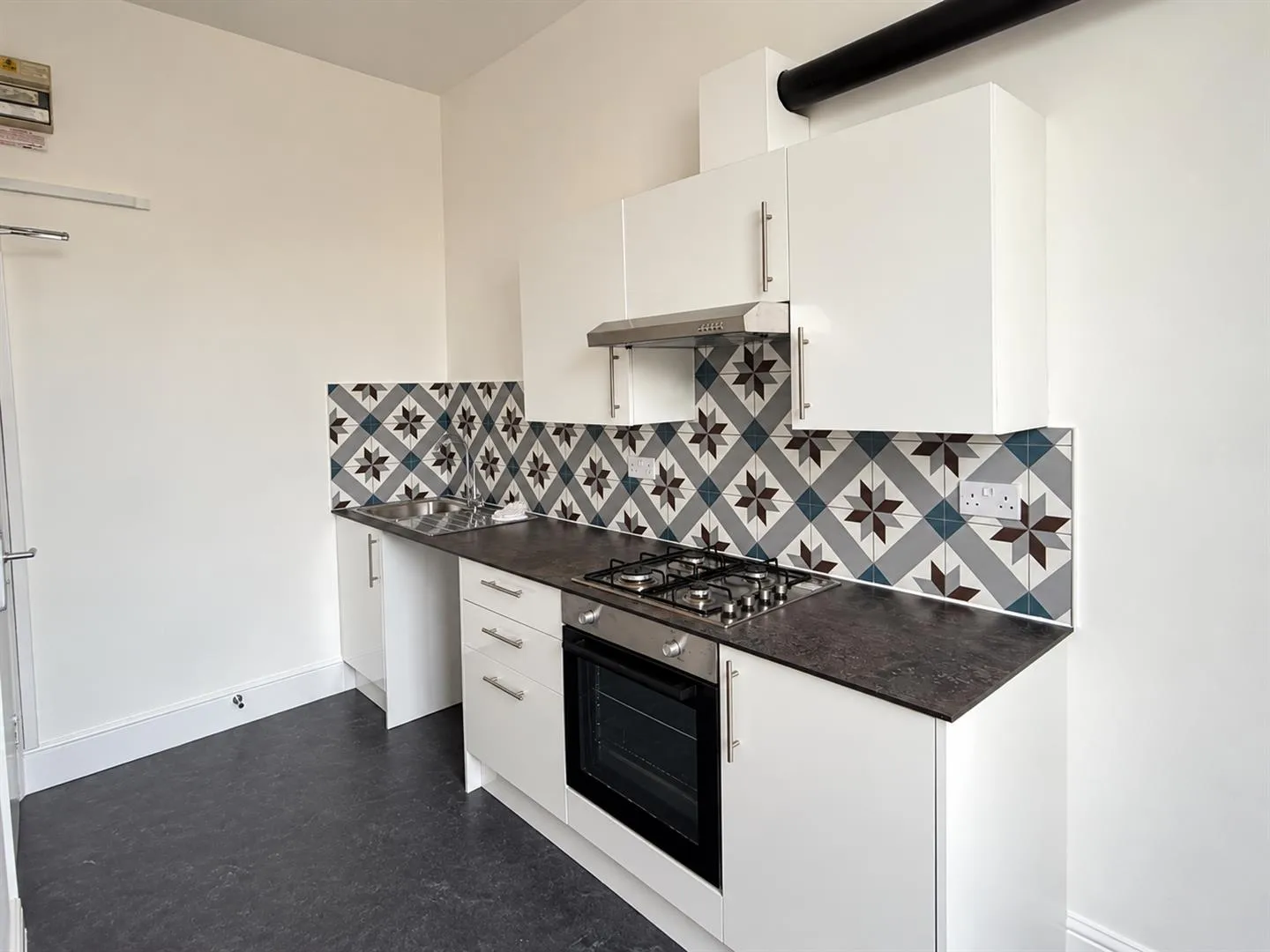 Flat Park Parade in Greater London