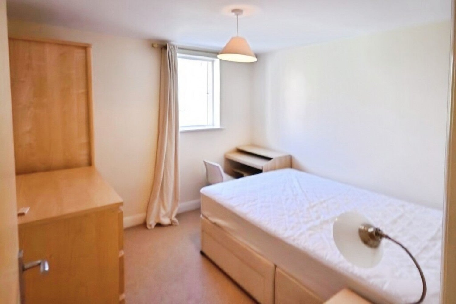 Flat St Davids Hill in Exeter