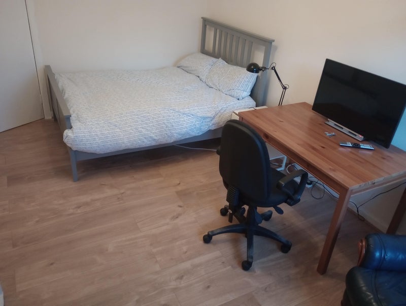 Room Restalrig Road South in City of Edinburgh