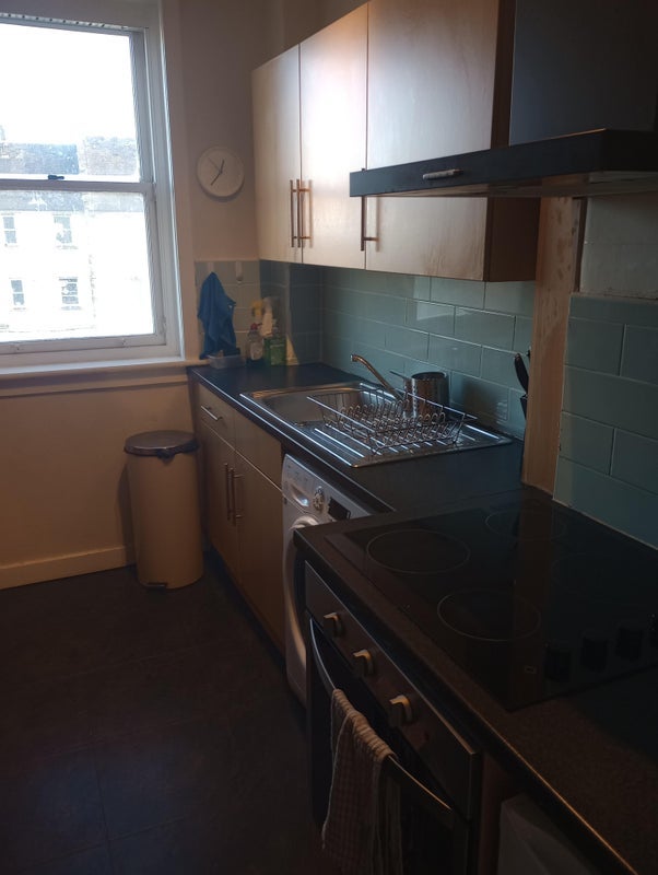 Room Restalrig Road South in City of Edinburgh