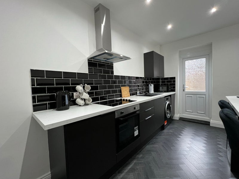 Room Great Lime Road in North Tyneside