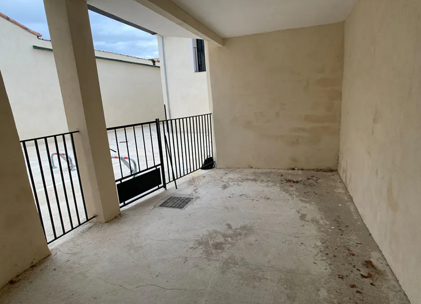 Flat Avenue de la République in Lunel-Viel