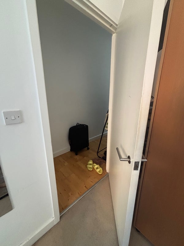 Room Eden Grove in Greater London
