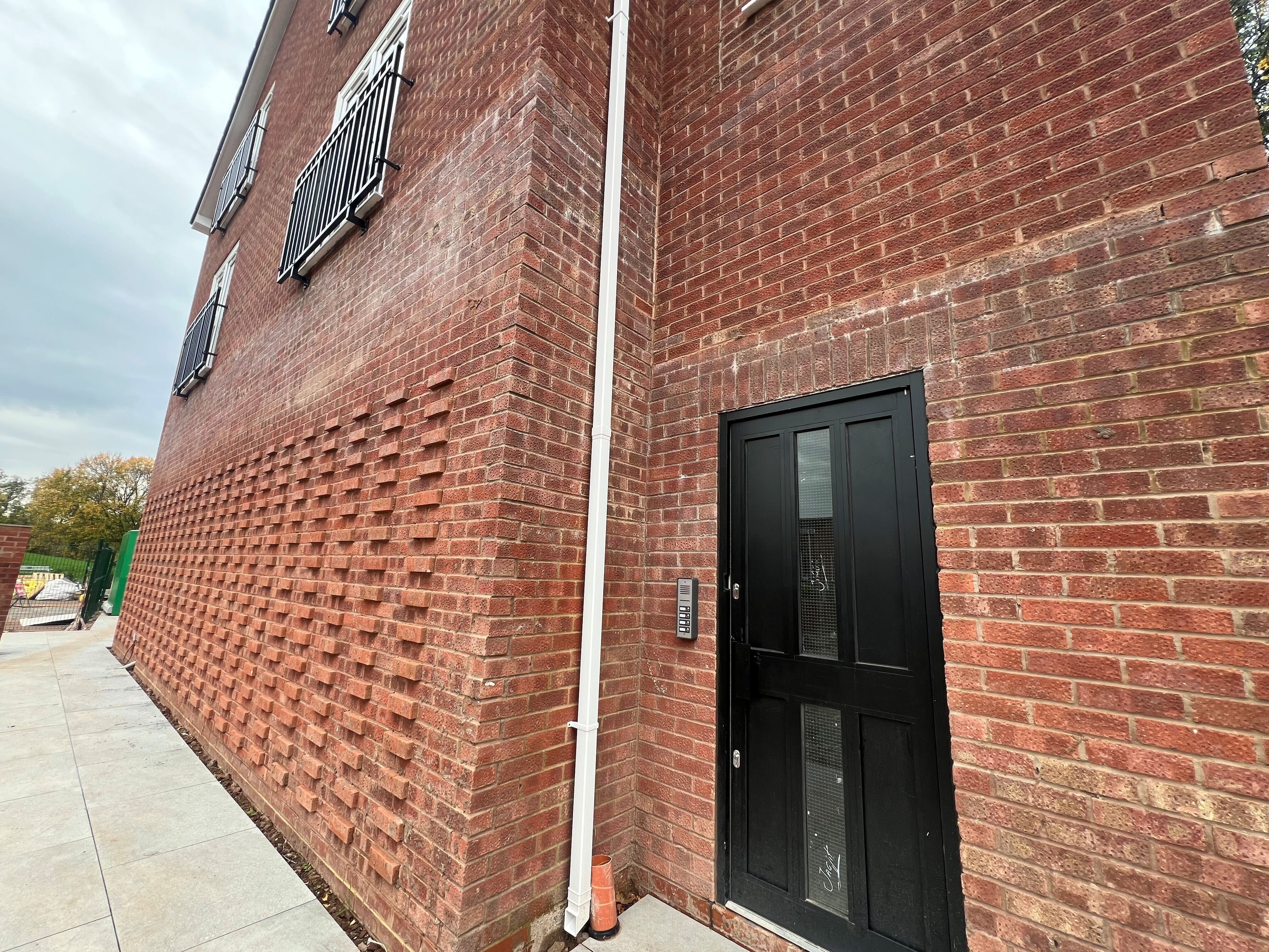Flat Costers Lane in Redditch