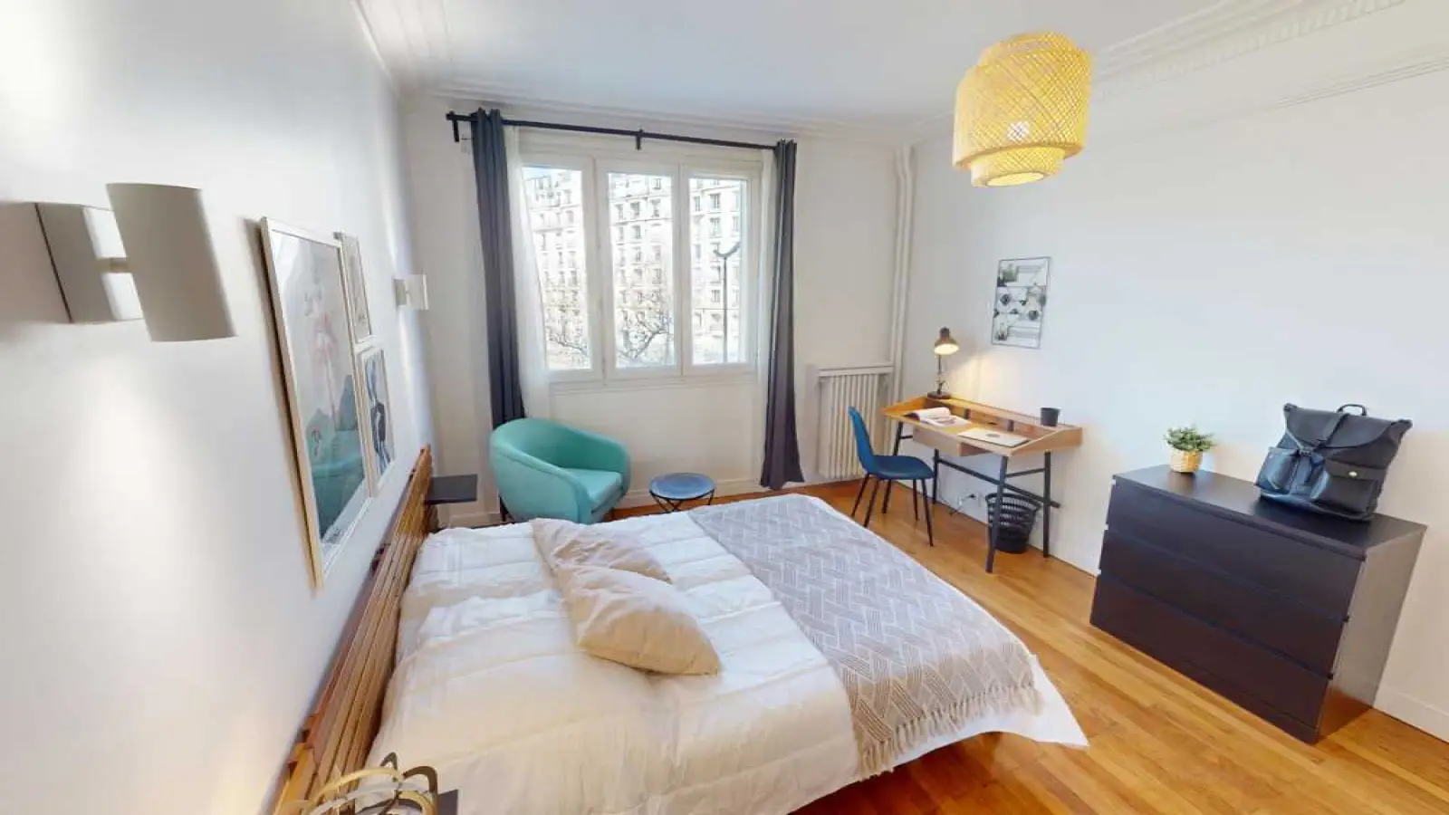 Flat Place de la Porte de Châtillon in Paris