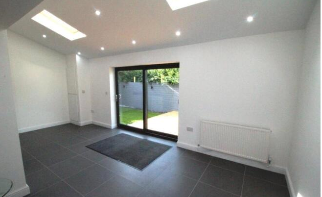 House Midland Road in Bramhall