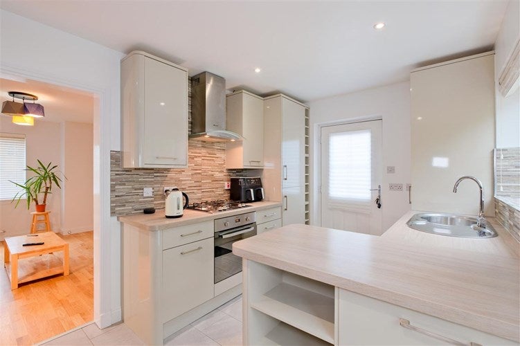 House Newmilns Gardens in Blantyre