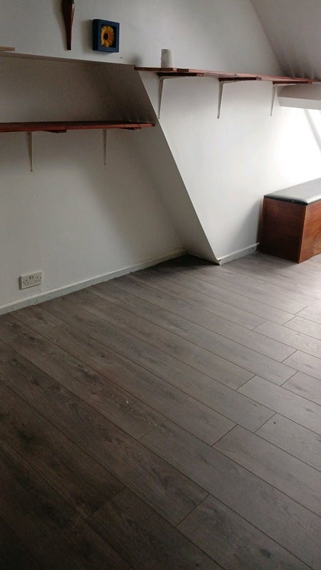 Room Lowgates in Staveley