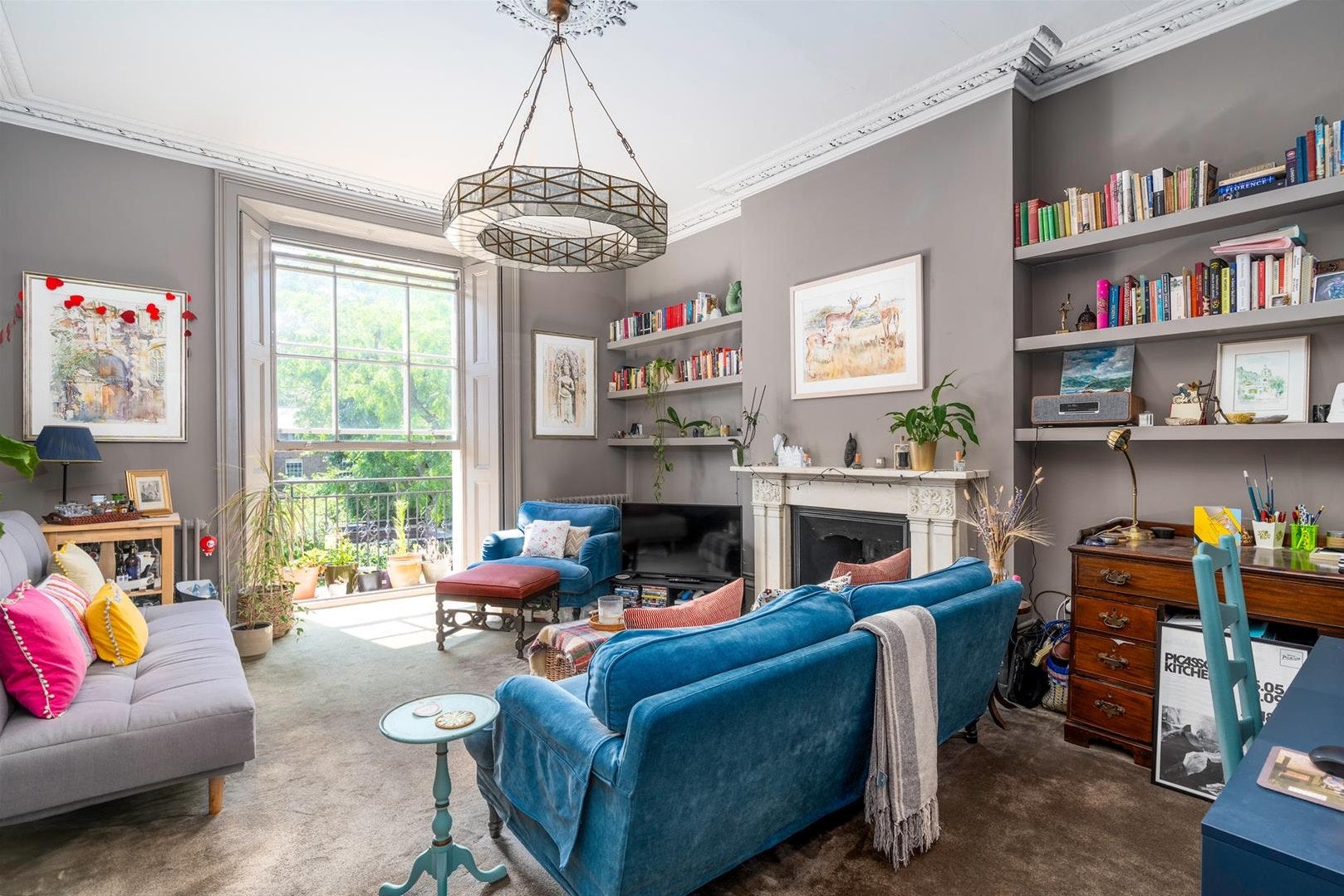 Flat Belitha Villas in Greater London