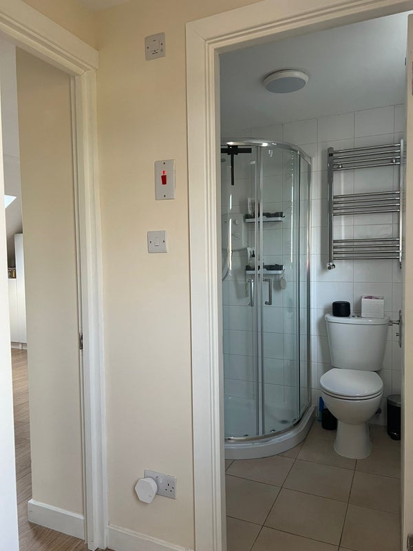 Room Falkland Road in Greater London