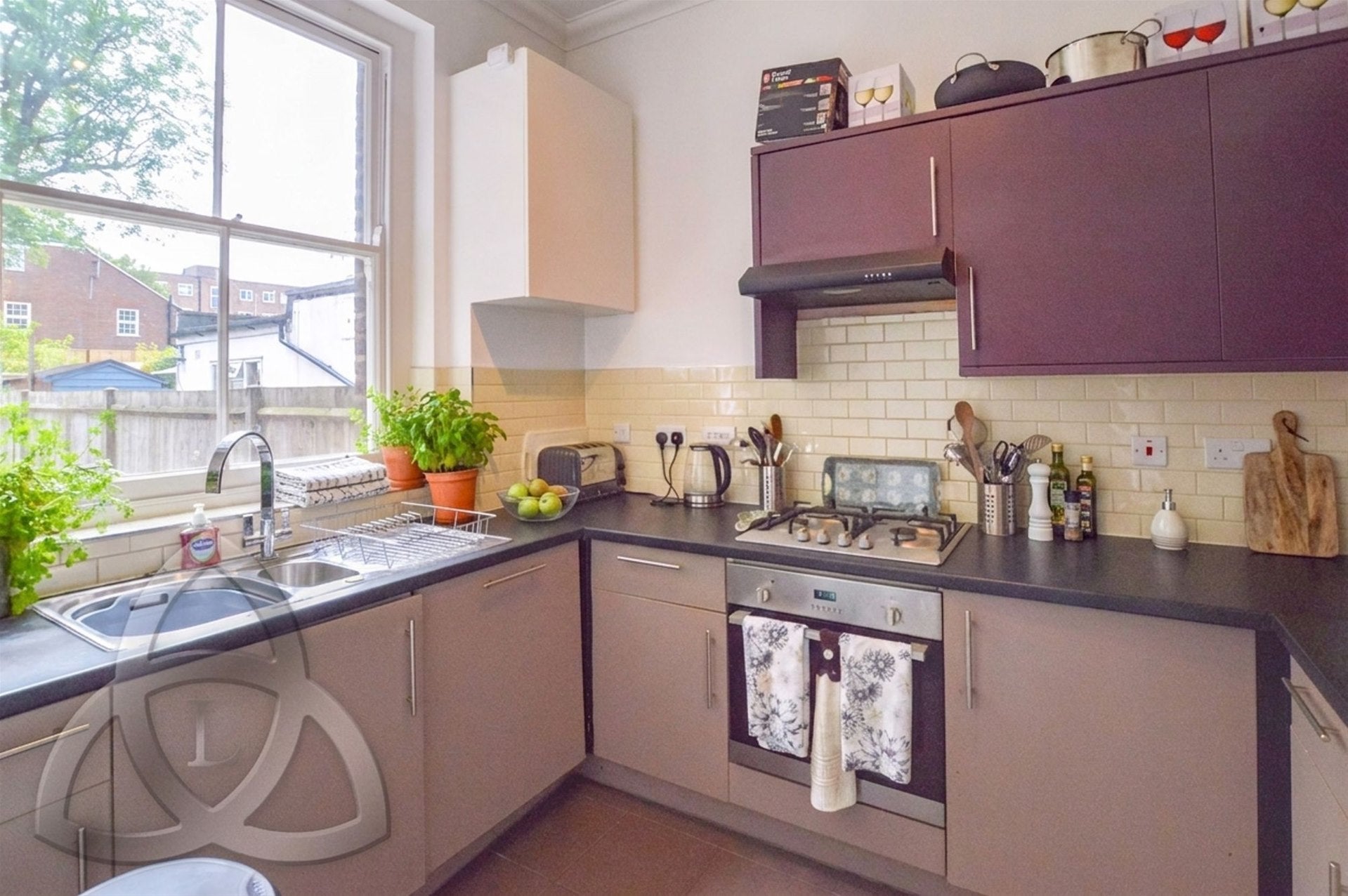 Flat Goldhurst Terrace in Greater London