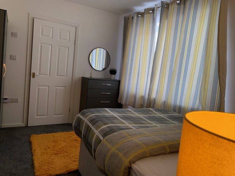Room Arundel Drive in Mansfield Woodhouse