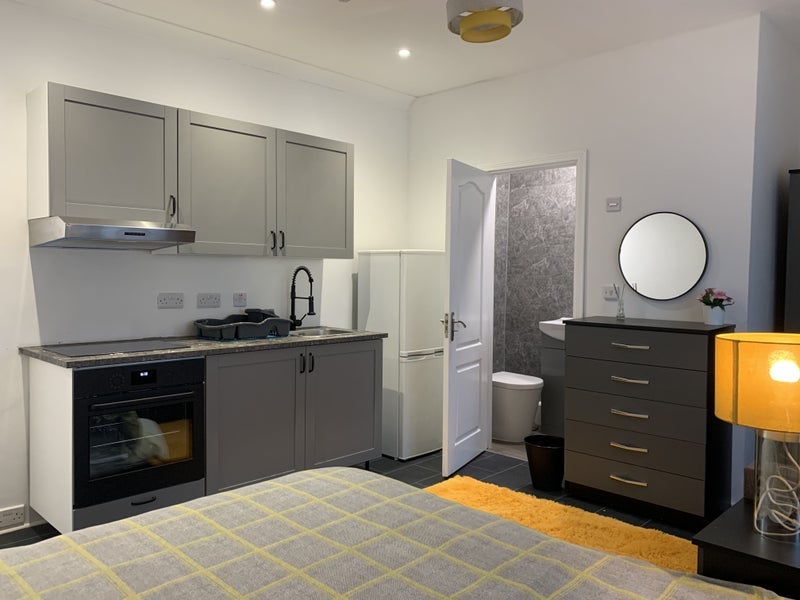 Room Arundel Drive in Mansfield Woodhouse