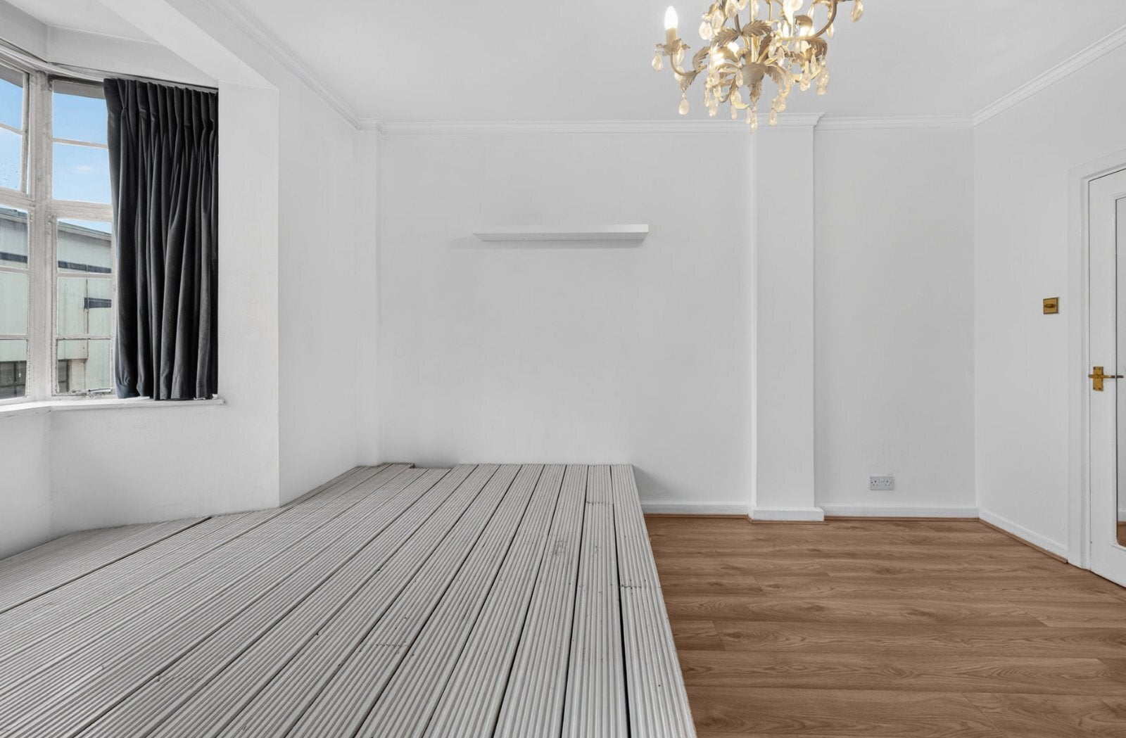 Flat Woburn Place in Greater London