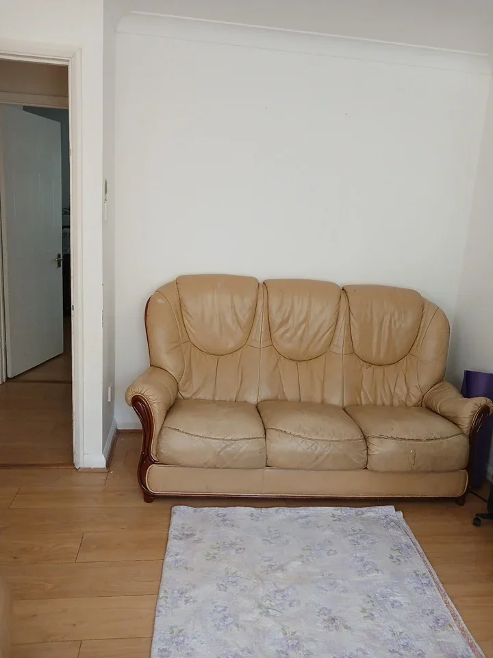 Room Worcester Gardens in Slough