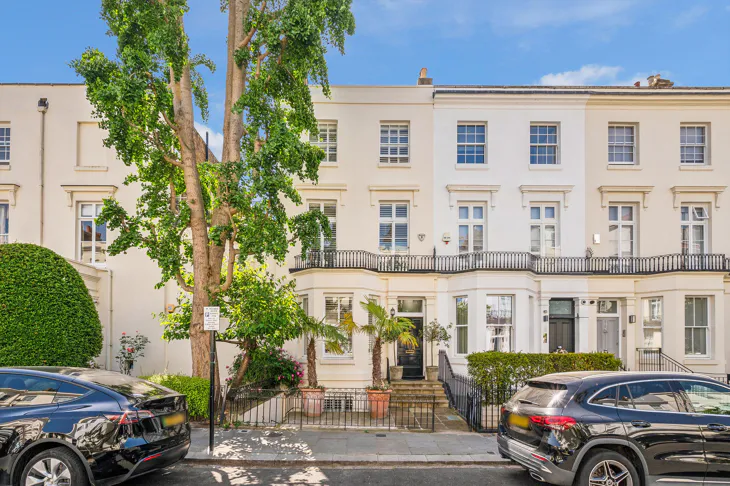 House Gordon Place in Greater London