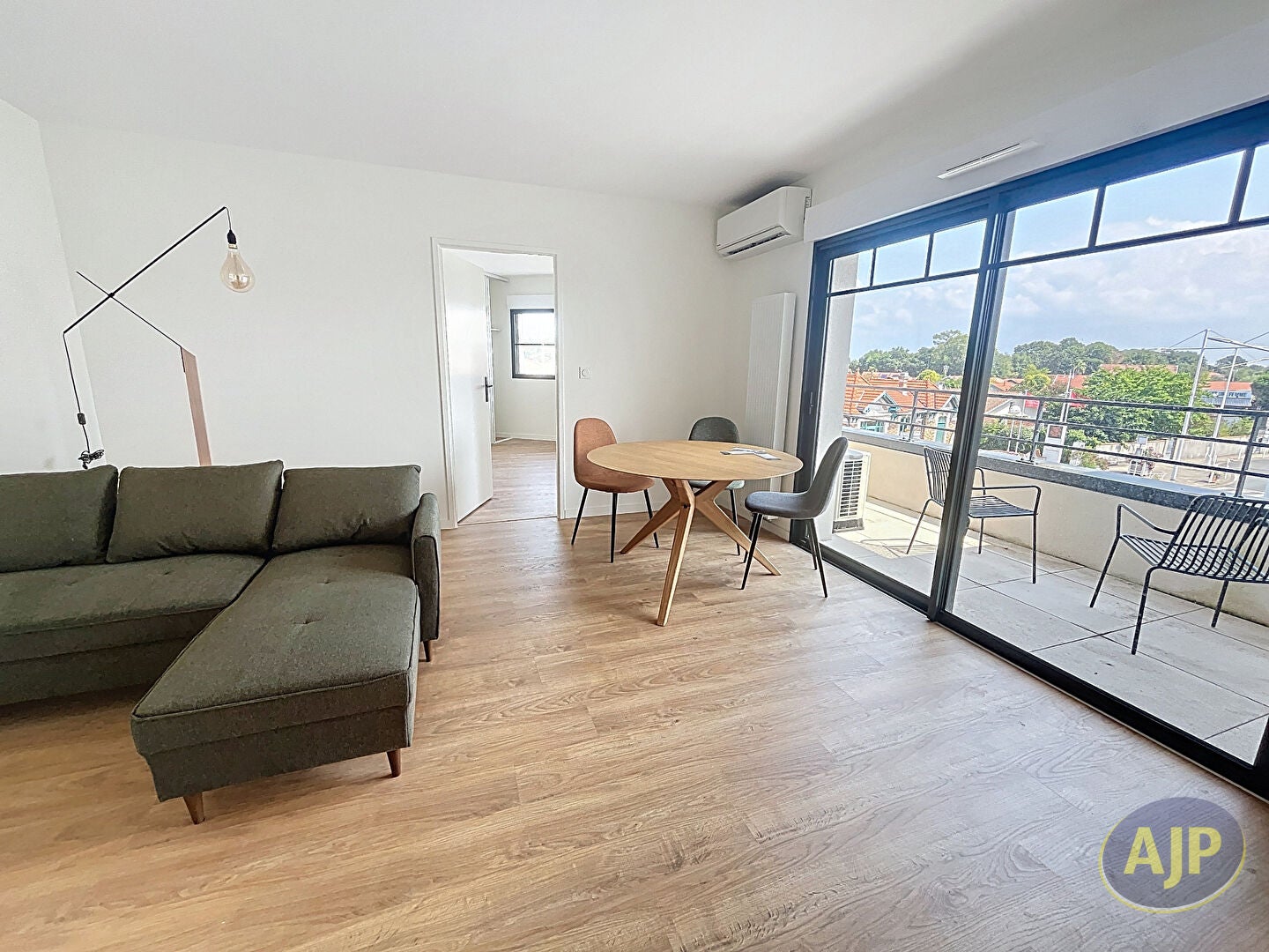 Flat Place des Tritons in La Grande-Motte