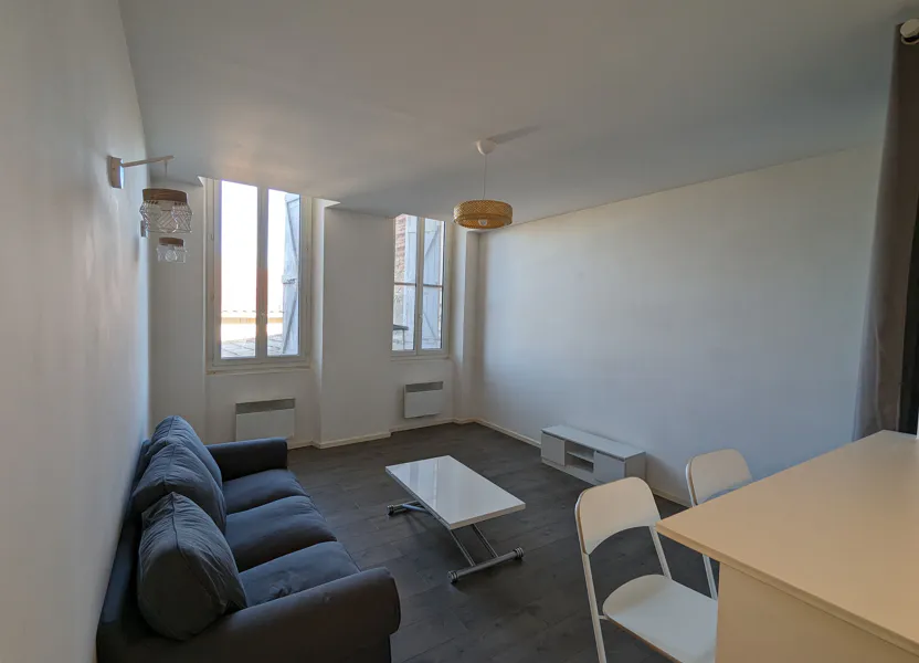 Flat Place Monseigneur de Lastic in Rieux-Volvestre
