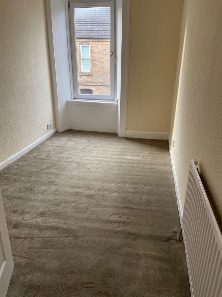 Flat Westburn Avenue in Falkirk