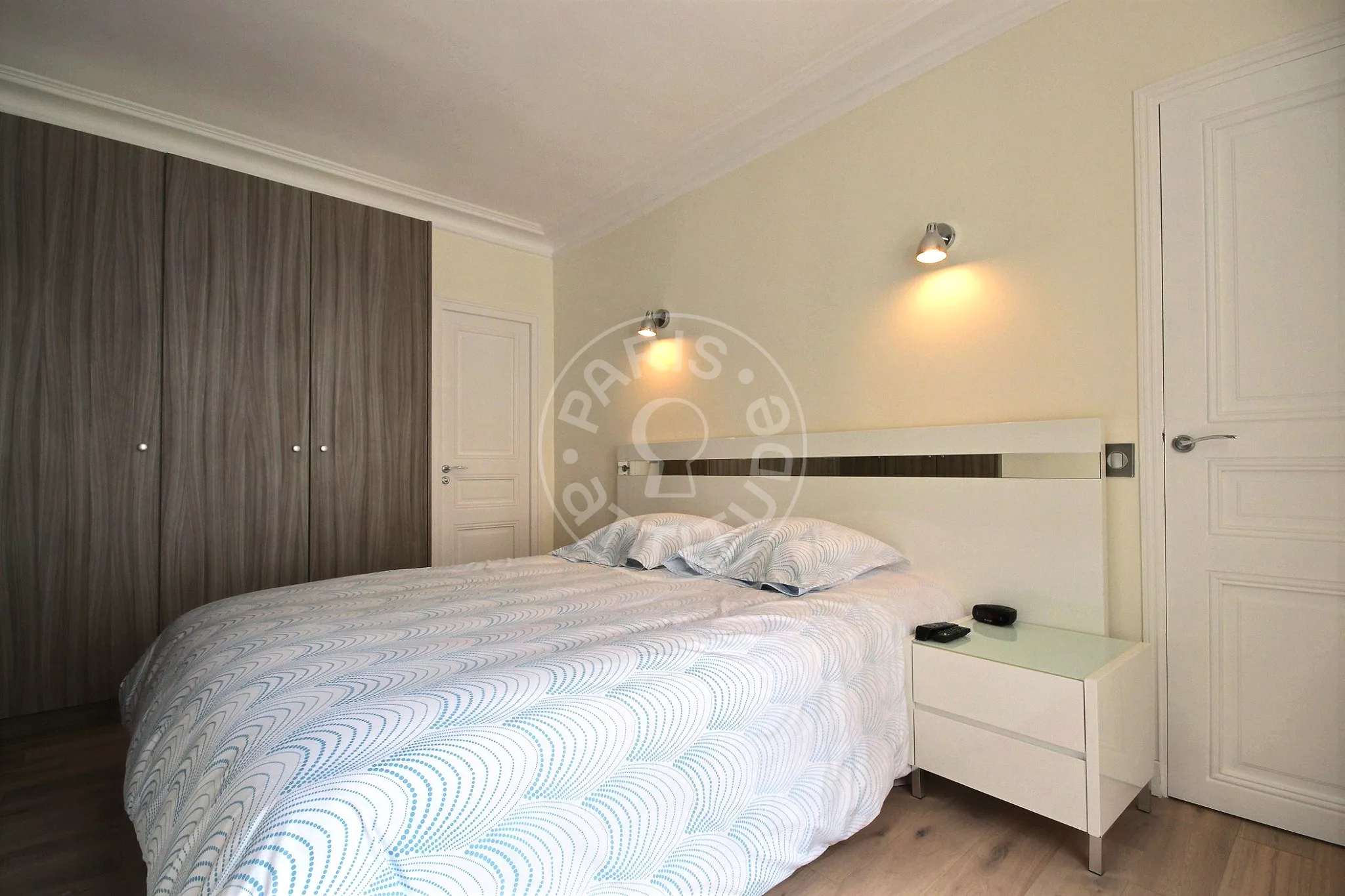 Appartement Rue des Acacias à Paris
