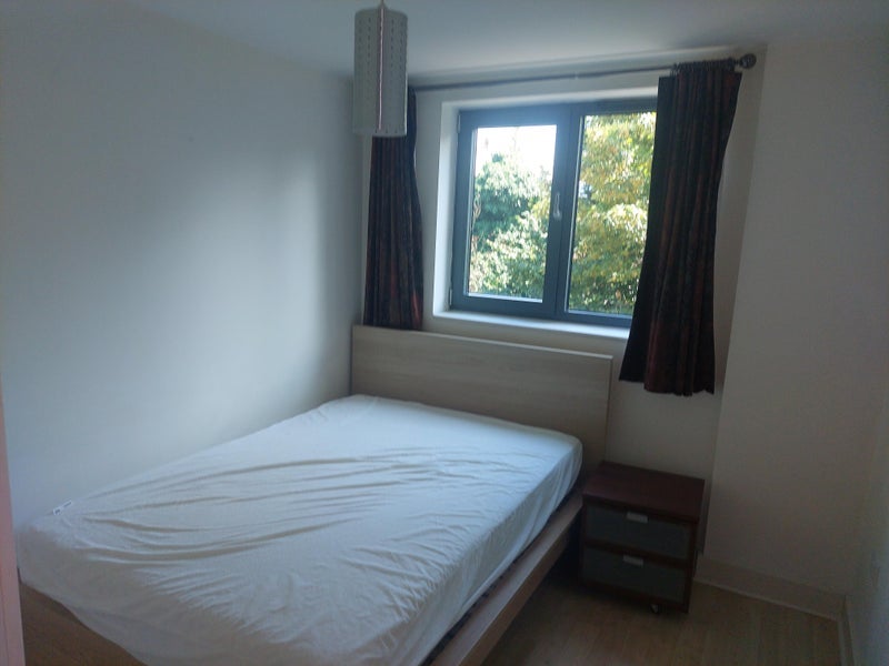 Room Chapter Way in Greater London