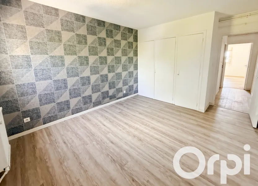 Appartement Avenue André Rombeau à Bollène
