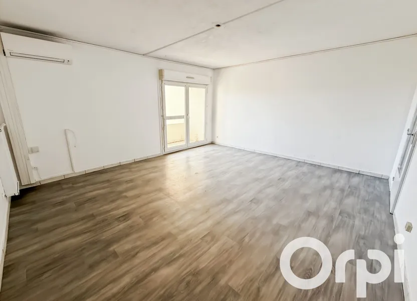 Appartement Avenue André Rombeau à Bollène