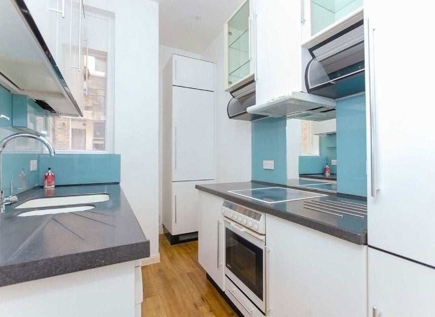 Flat Mornington Avenue in Greater London