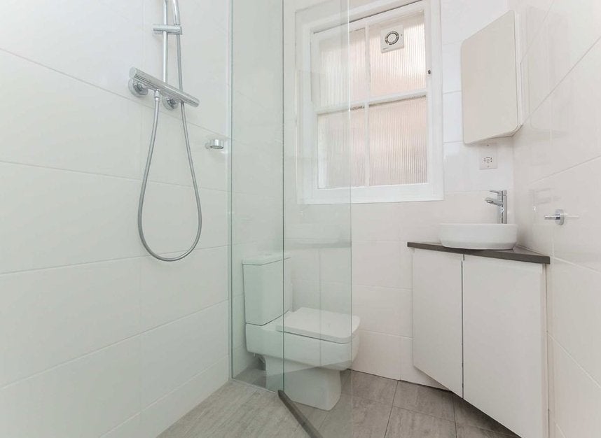 Flat Mornington Avenue in Greater London