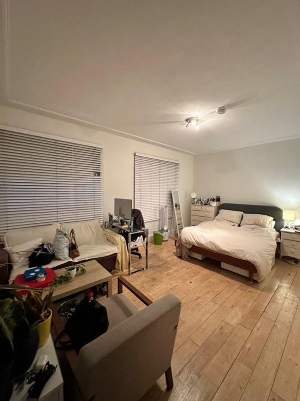 Room Upper Berkeley Street in City of Westminster