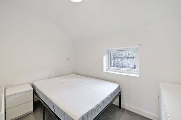 Flat Wood Lane in Iver Heath