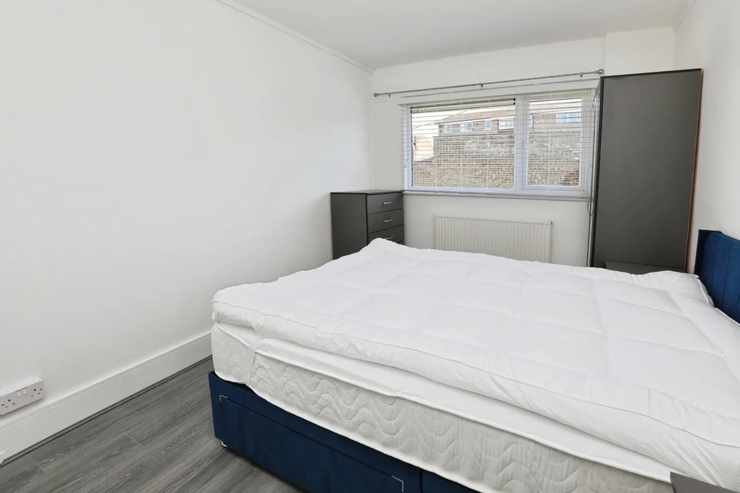 Room Cotton Drive in West Lancashire