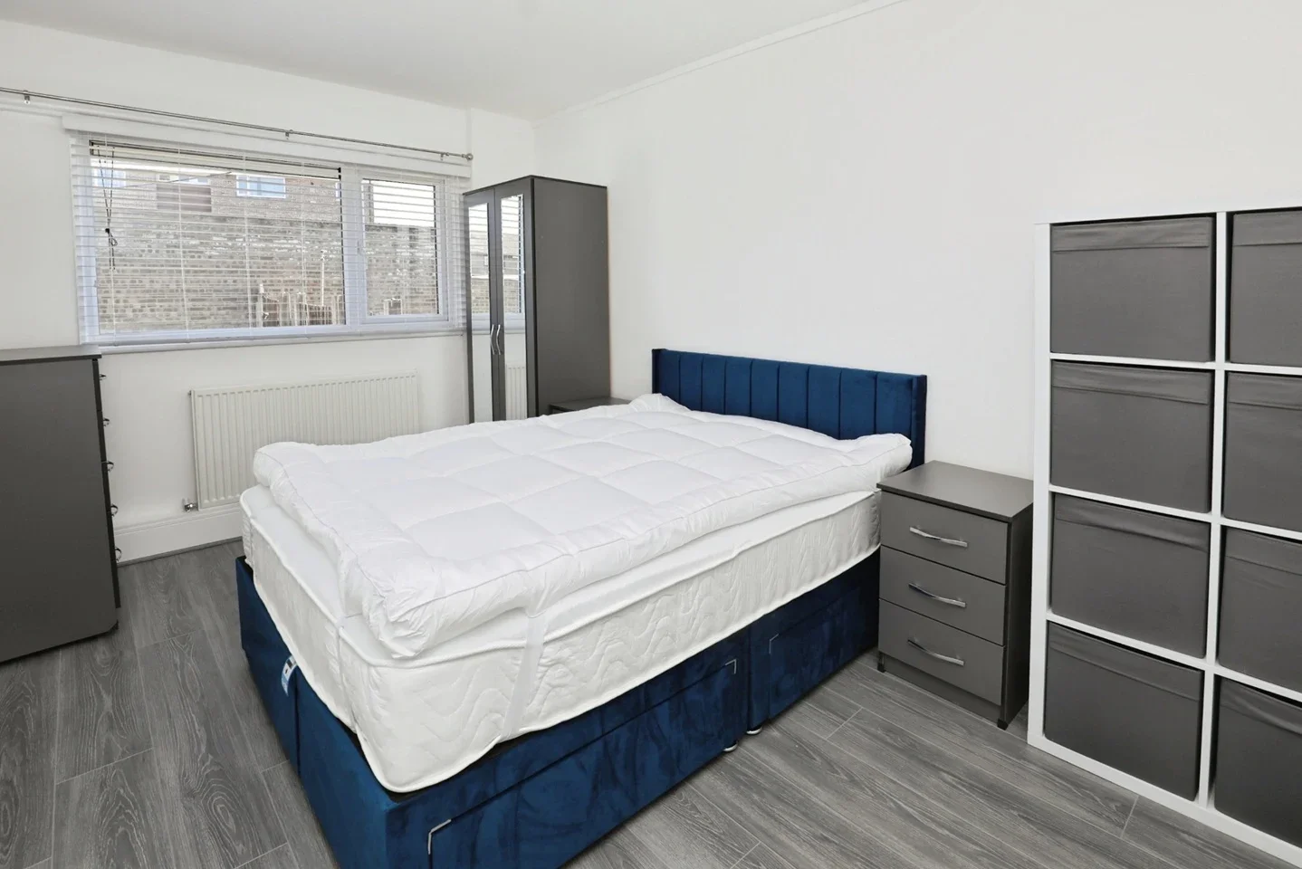 Room Cotton Drive in West Lancashire