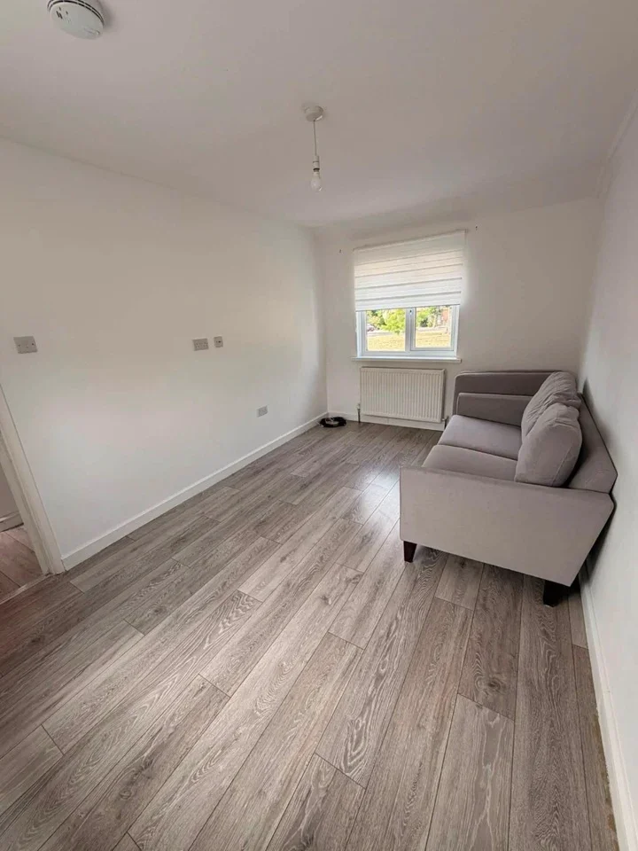 Flat The Link in Greater London