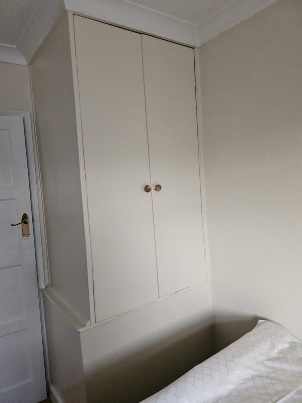 Room Stirling Drive in Greater London