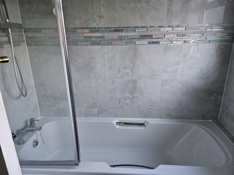 Room Stirling Drive in Greater London