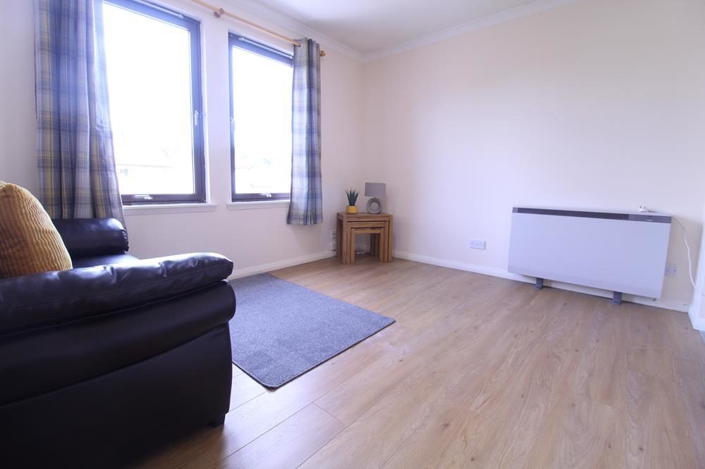 Flat Headland Court in St Ives