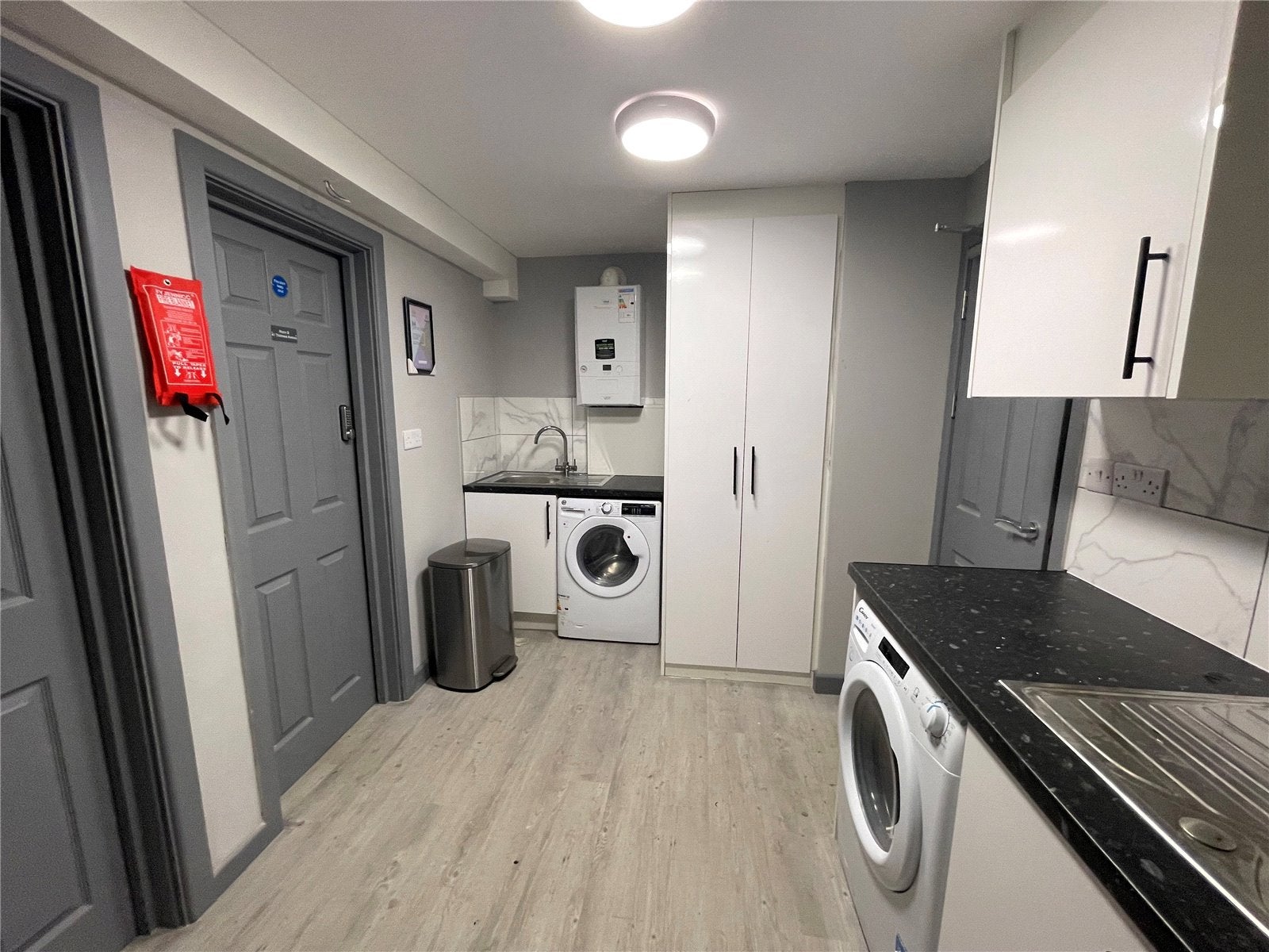 Room Thirlmere Avenue in Reading