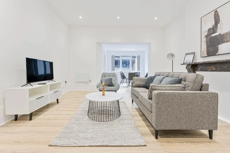 Flat Grosvenor Street in Cheltenham