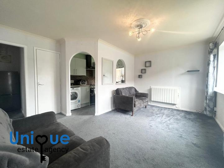 Flat The Conifers in Borough of Wyre