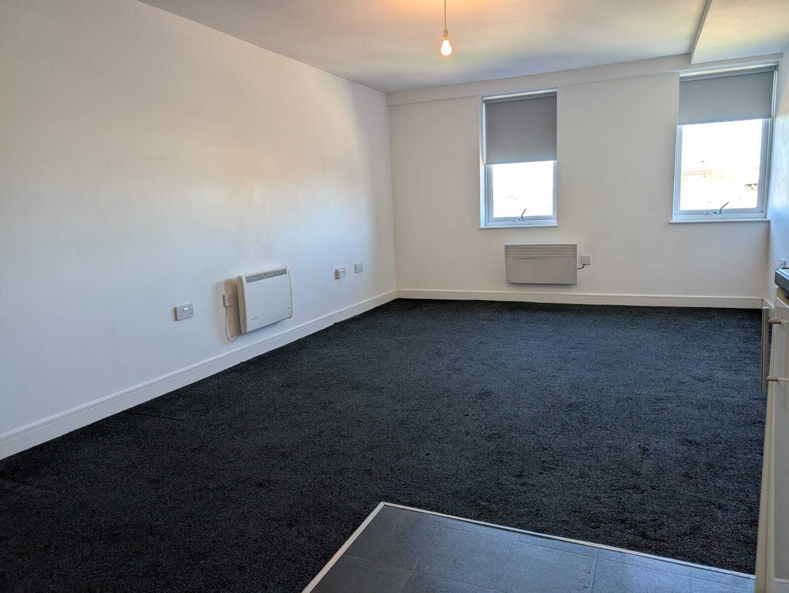 Flat Salter Street in Stafford