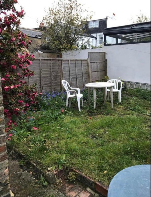 Room Honeybrook Road in Greater London