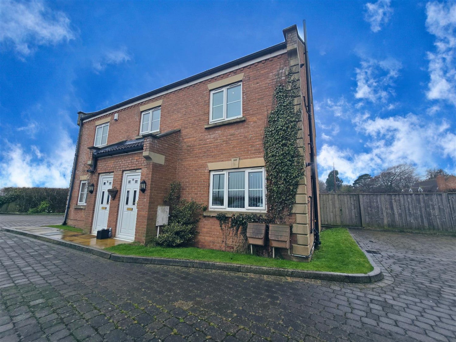 Flat Levington Court in Kirklevington