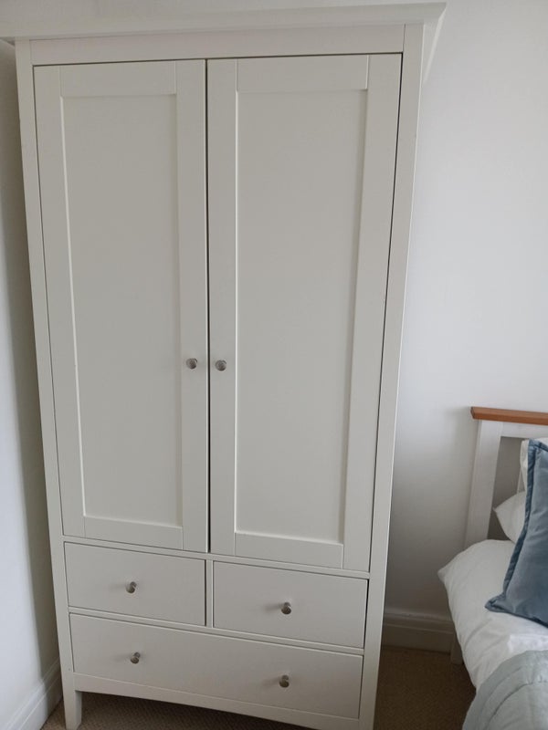 Room Lomond Avenue in Trafford